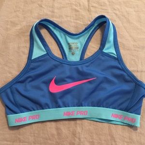 Nike ProHypercool Sports bra (child’s large, xS-S)